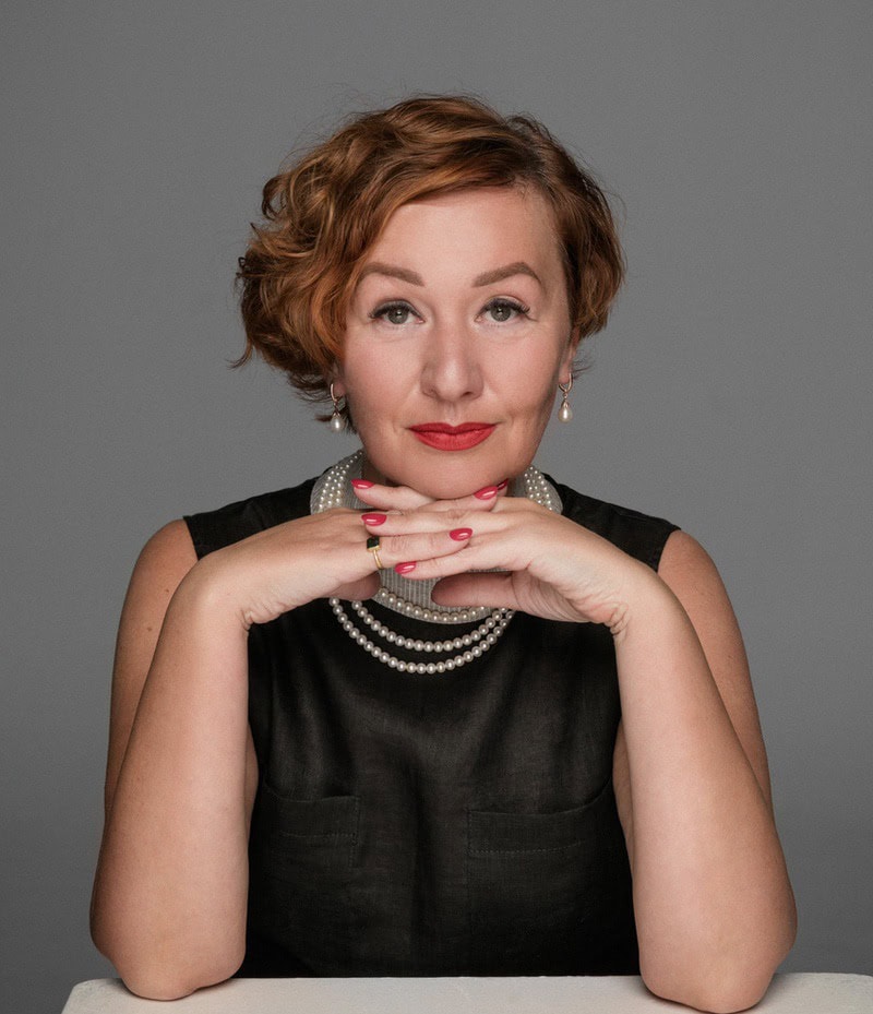 Александра Дербенева - кандидат наук, коуч, писатель